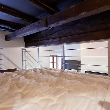 Capranica Apartment *